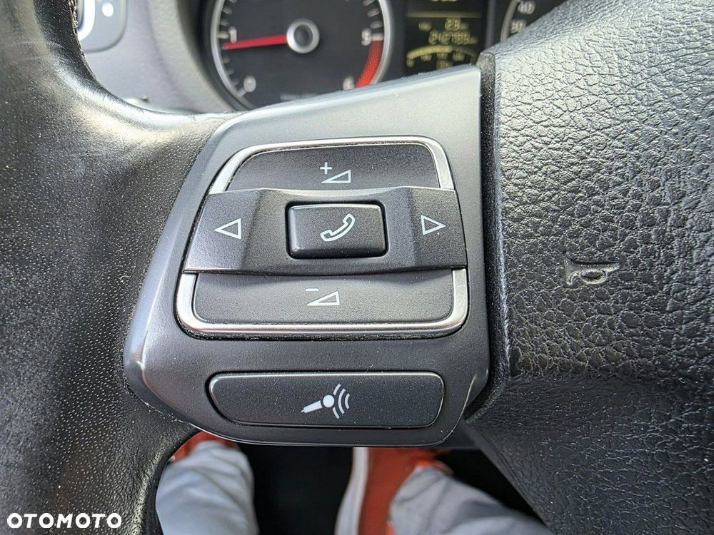 Volkswagen Polo 1.6 TDI Blue Motion Technology Trendline - 14