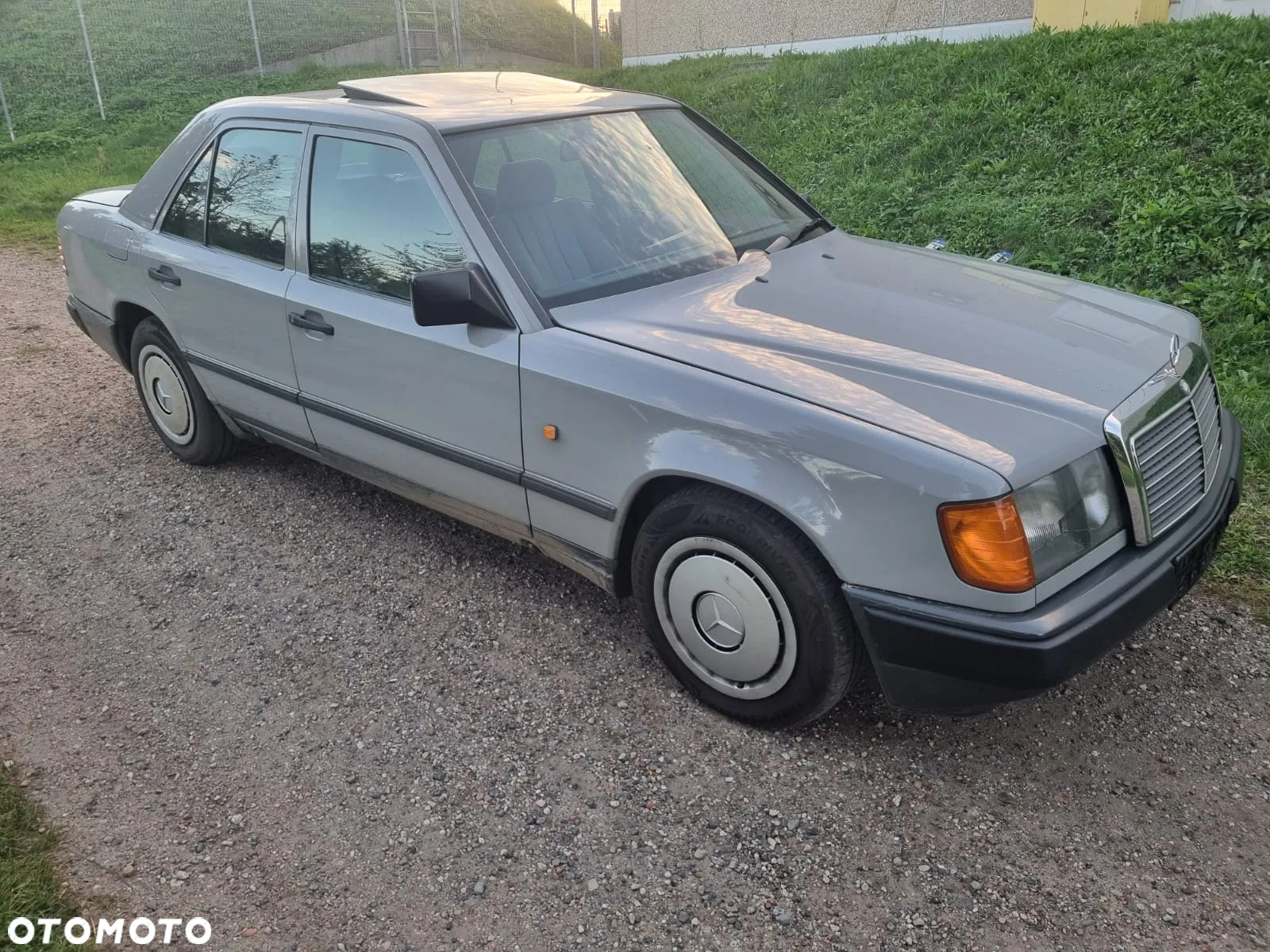 Mercedes-Benz W124 (1984-1993) - 2