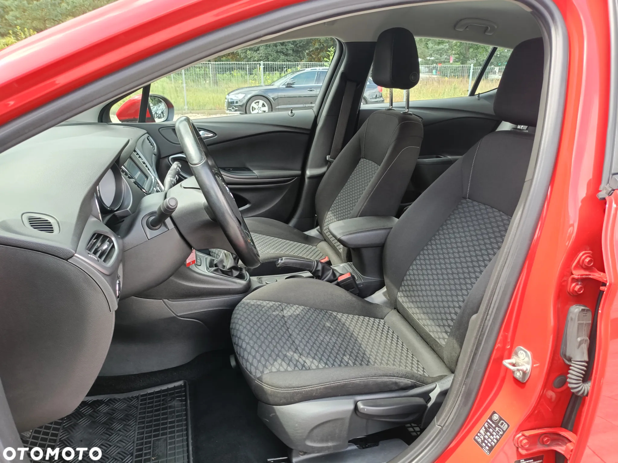Opel Astra - 11
