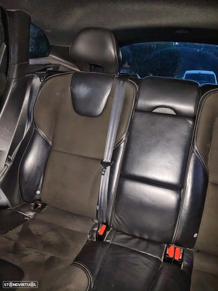 Volvo V40 1.6 D2 Eco R-Design - 10