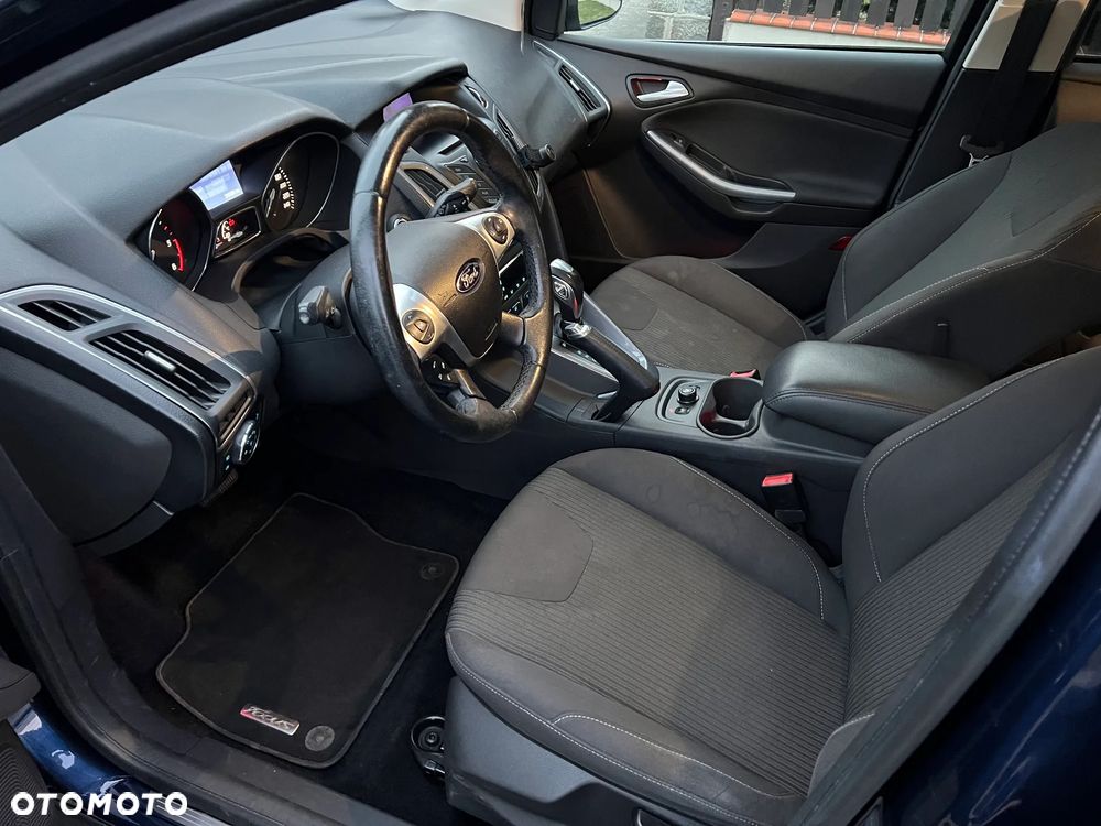 Ford Focus - 12
