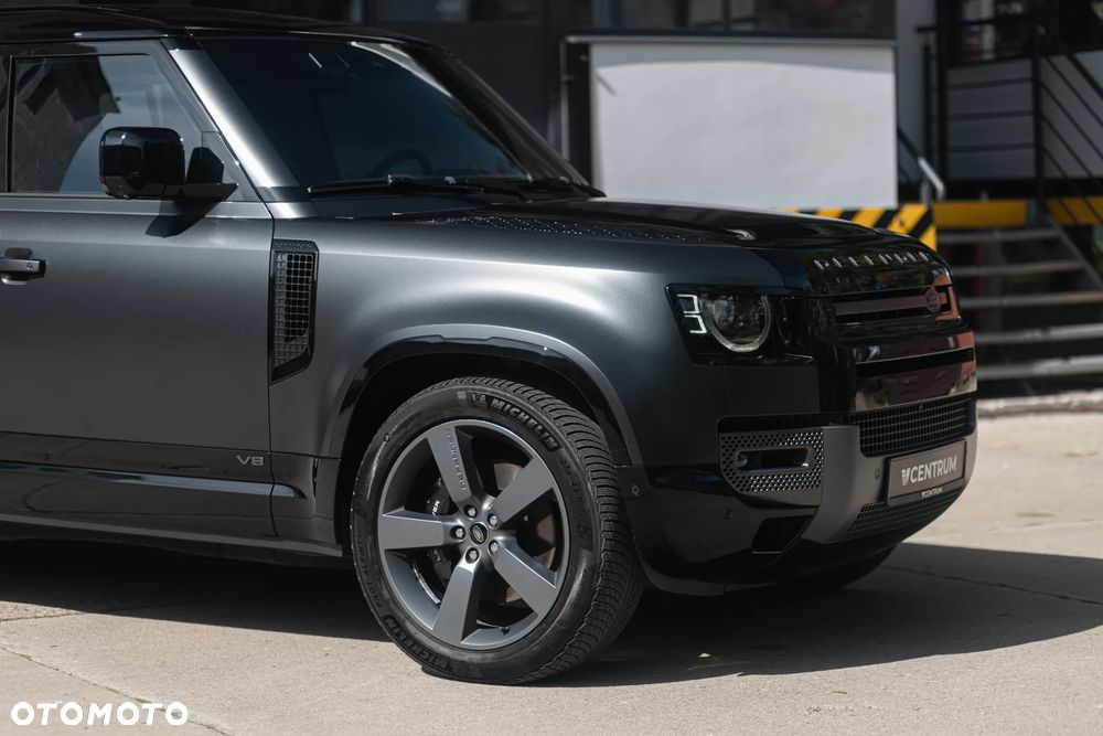 Land Rover Defender 5.0 P525 V8 - 9