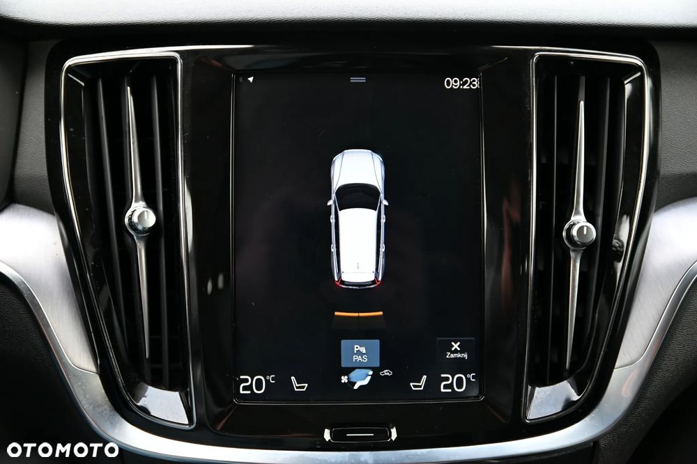 Volvo V60 D4 Geartronic Momentum Pro - 35