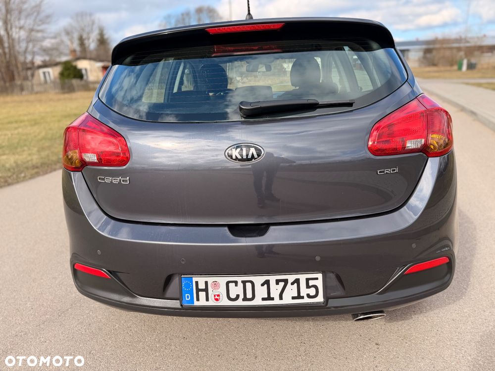 Kia Ceed 1.6 CRDi 128 Spirit - 5