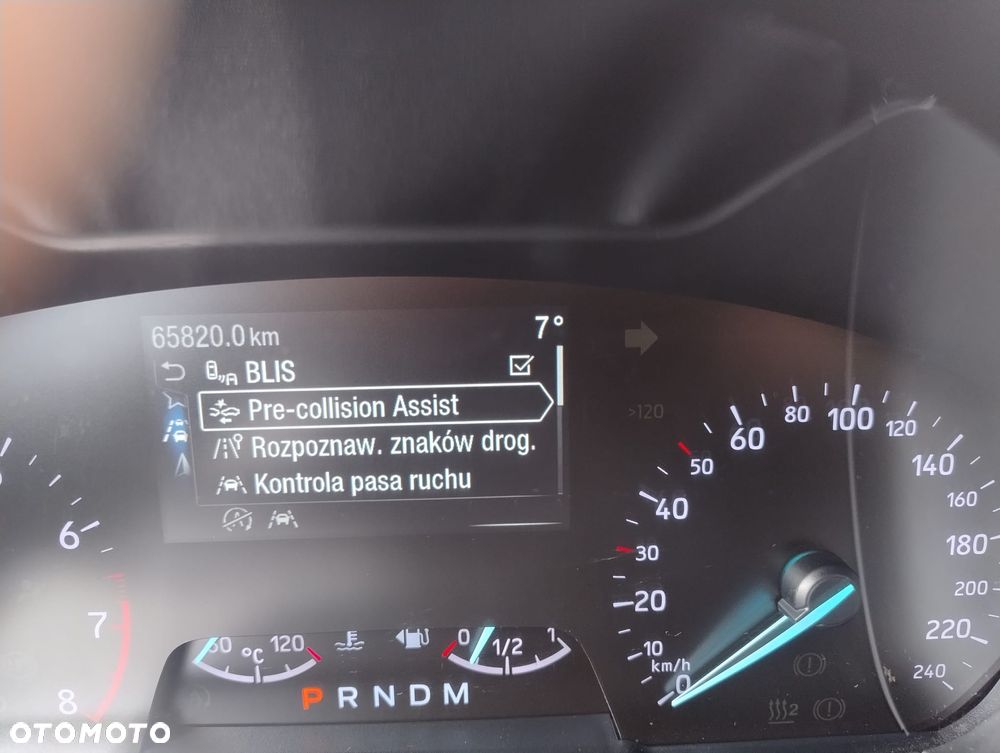 Ford Focus 1.5 EcoBoost ST-Line X - 16