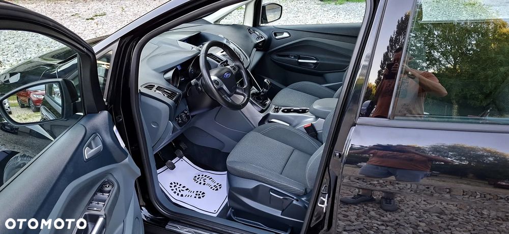 Ford C-MAX 1.6 Ti-VCT Titanium - 13