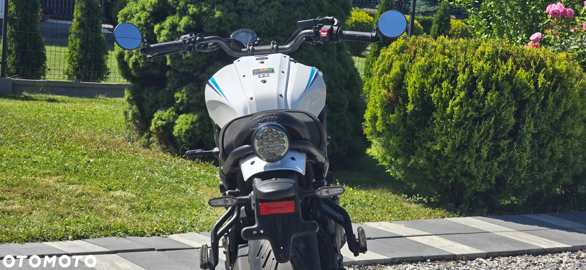 Yamaha XSR - 5