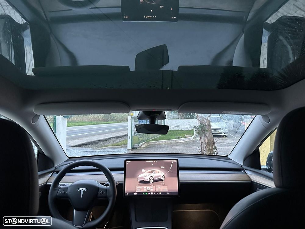 Tesla Model Y Long Range Tração Integral - 21