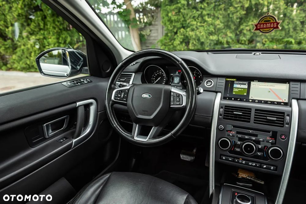 Land Rover Discovery Sport D180 R-Dynamic HSE - 30