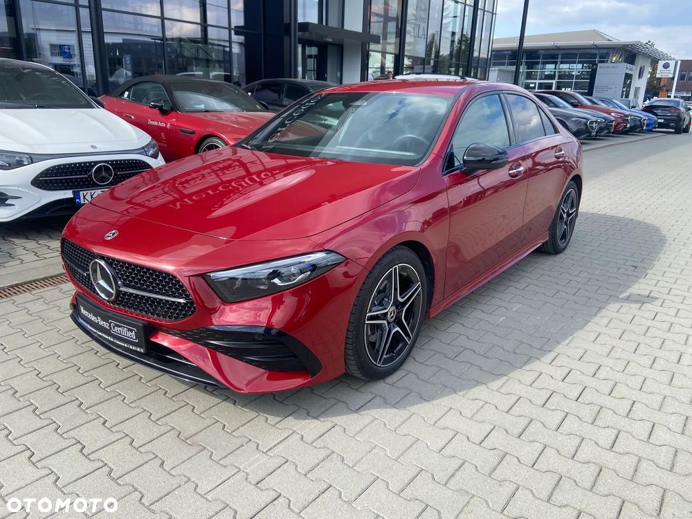 Mercedes-Benz Klasa A 200 AMG Line 7G-DCT - 2