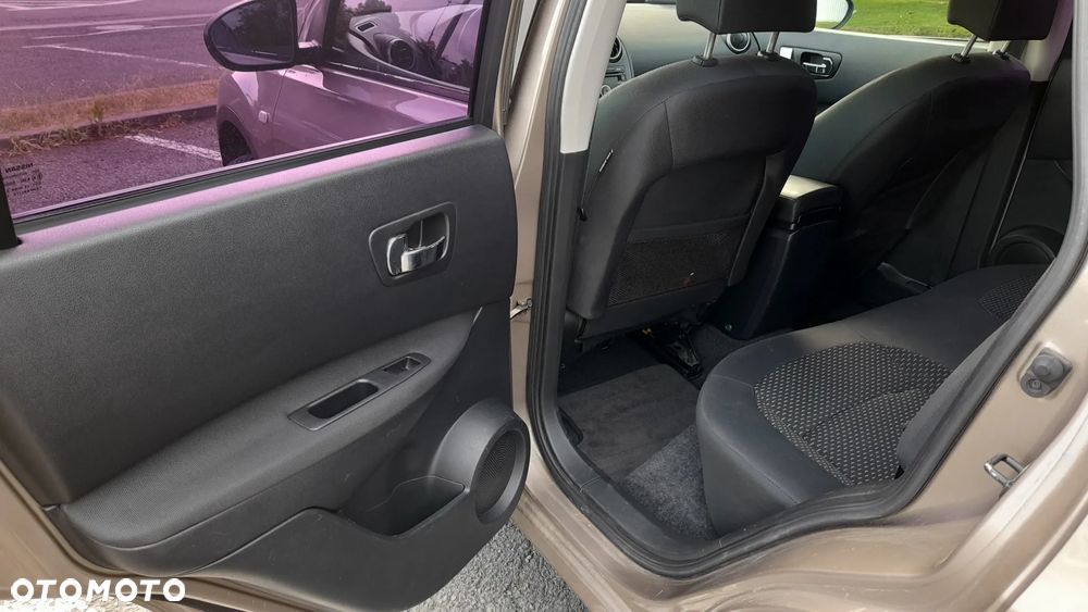Nissan Qashqai 2.0 Tekna CVT - 6