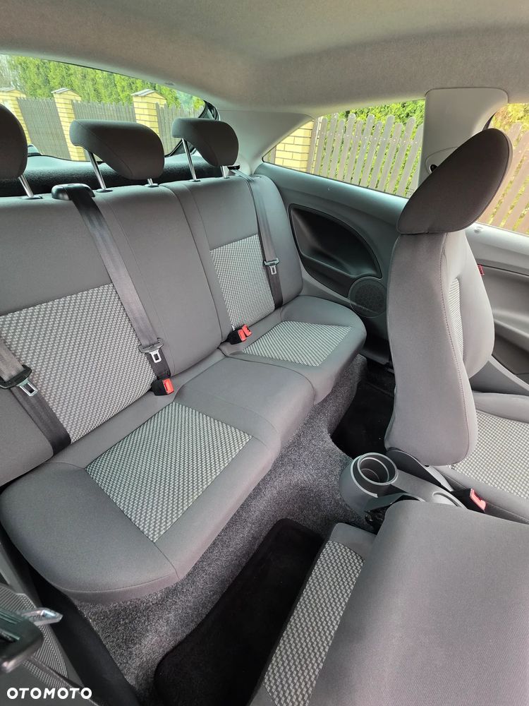 Seat Ibiza SC 1.4 16V Reference - 19