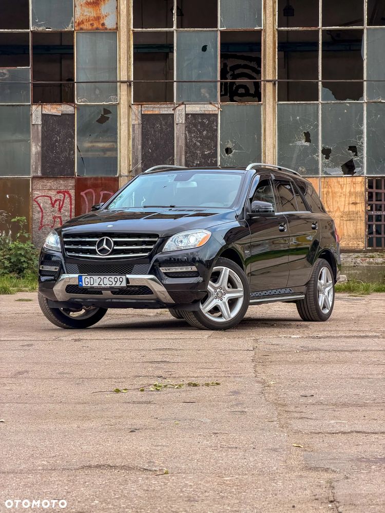 Mercedes-Benz ML 350 4MATIC (BlueEFFICIENCY) 7G-TRONIC - 7