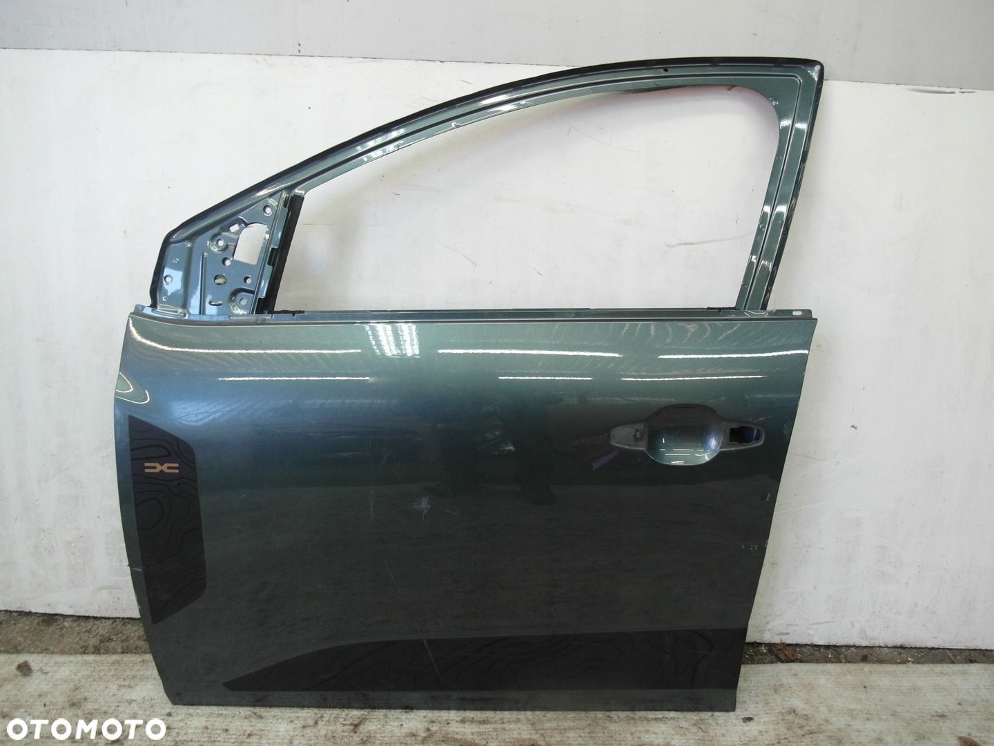 DACIA SANDERO III LOGAN DRZWI PRZEDNIE LEWE NR72 - 1