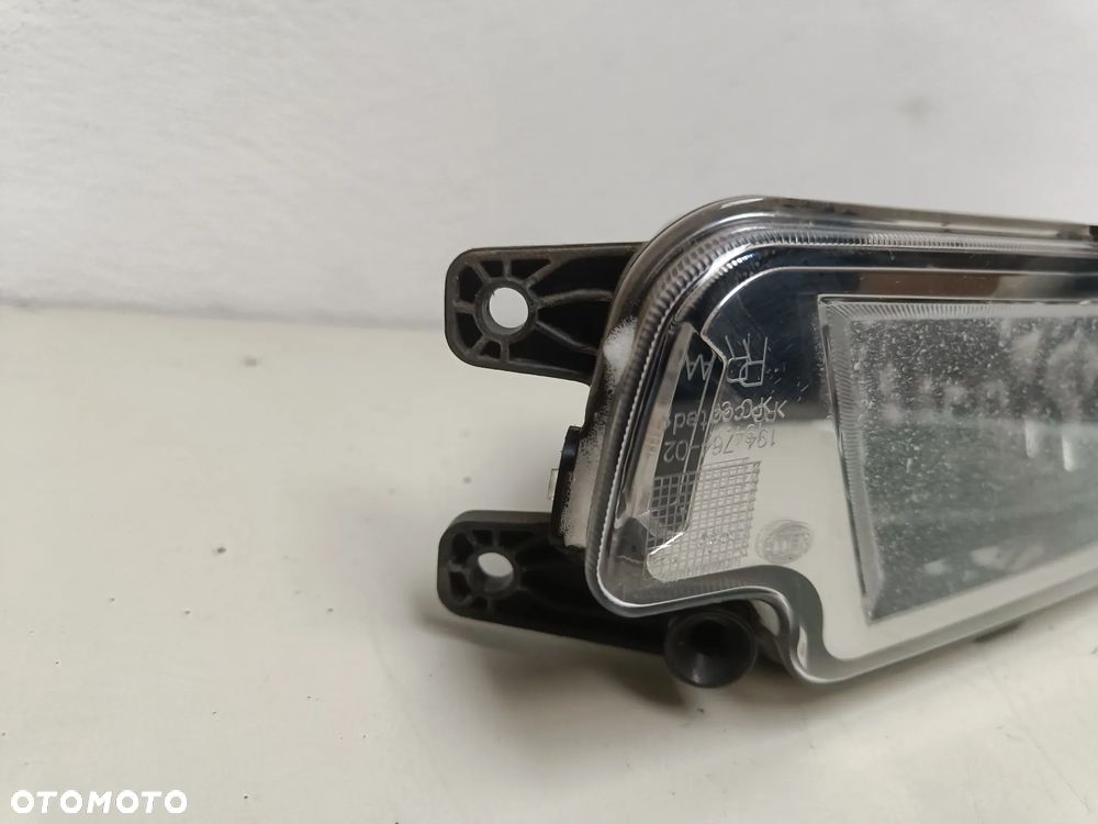 Halogen Prawy Przedni Przód VW Passat B8 Lampa Prawa 3G0941662E - 2