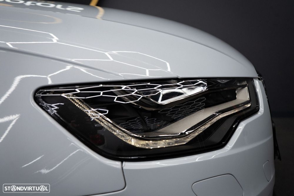 Audi RS6 Avant 4.0 TFSi quattro Tiptronic - 16