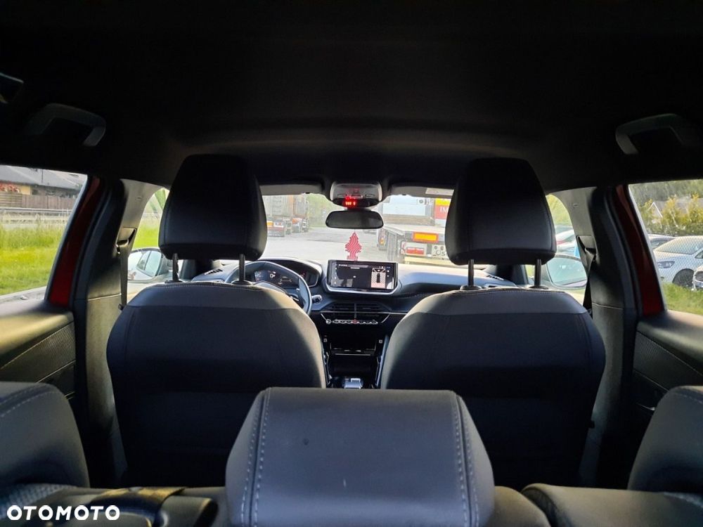Peugeot 2008 - 21