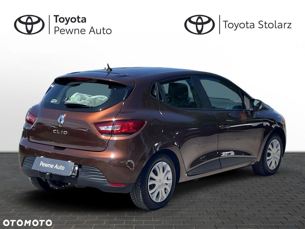 Renault Clio 1.2 16V Life - 5