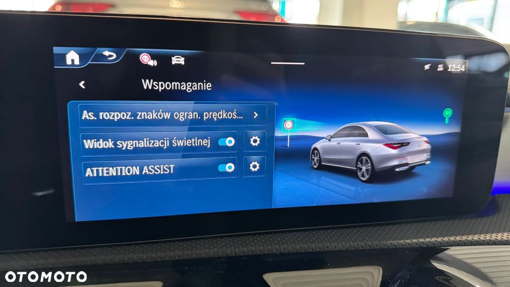 Mercedes-Benz CLA 200 AMG Line 7G-DCT - 25