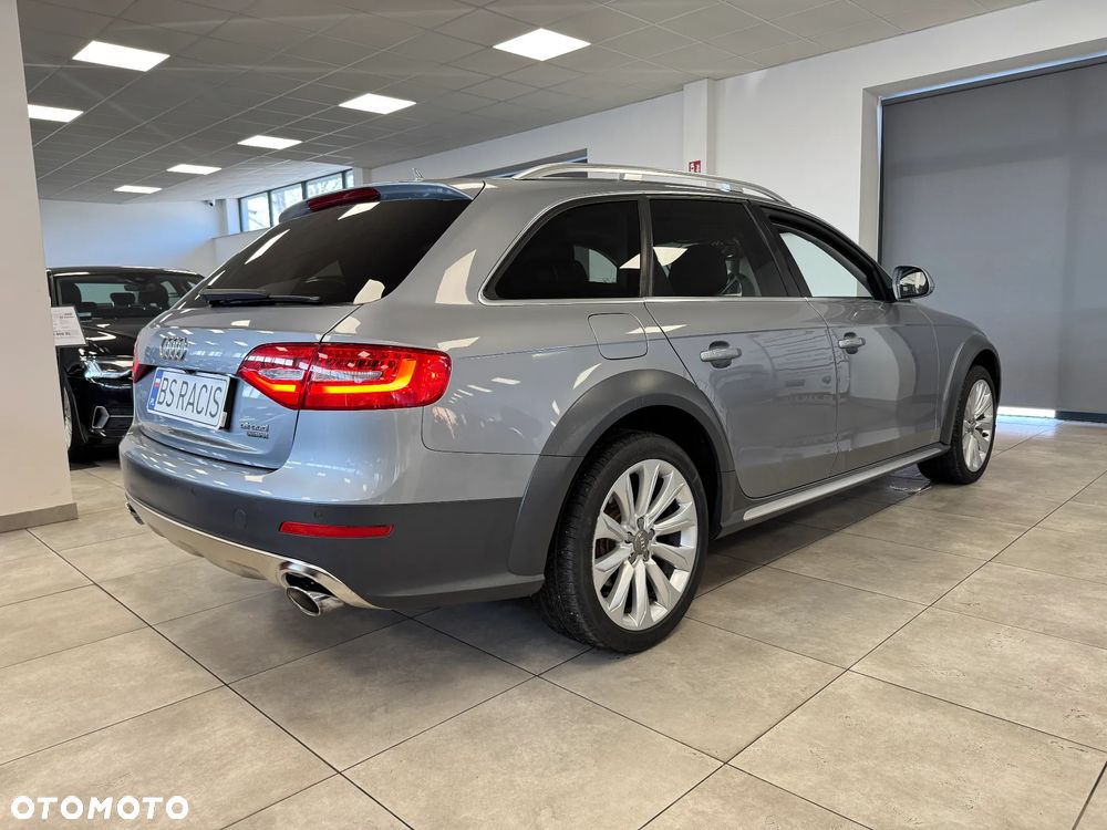 Audi A4 Allroad - 2