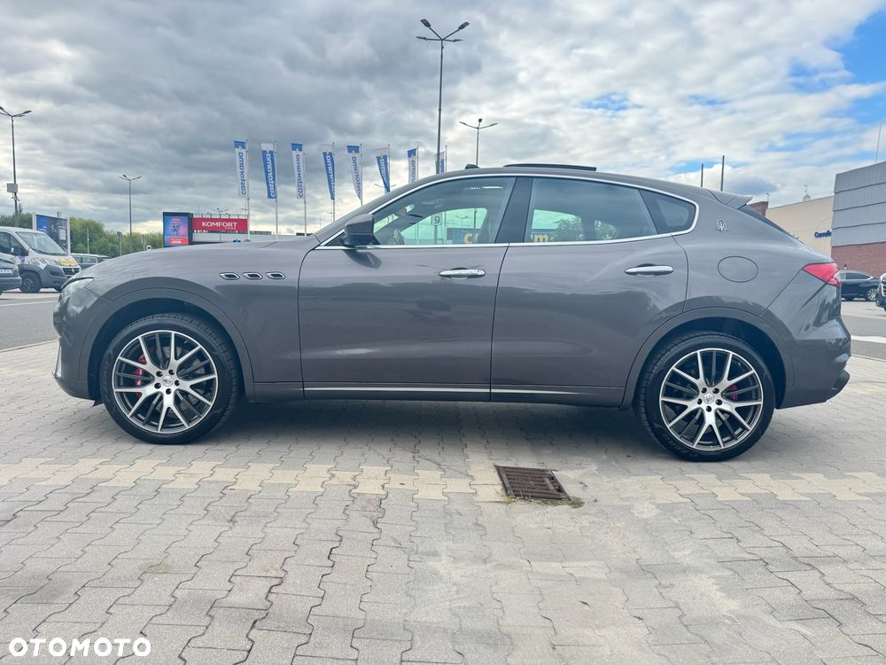 Maserati Levante - 17