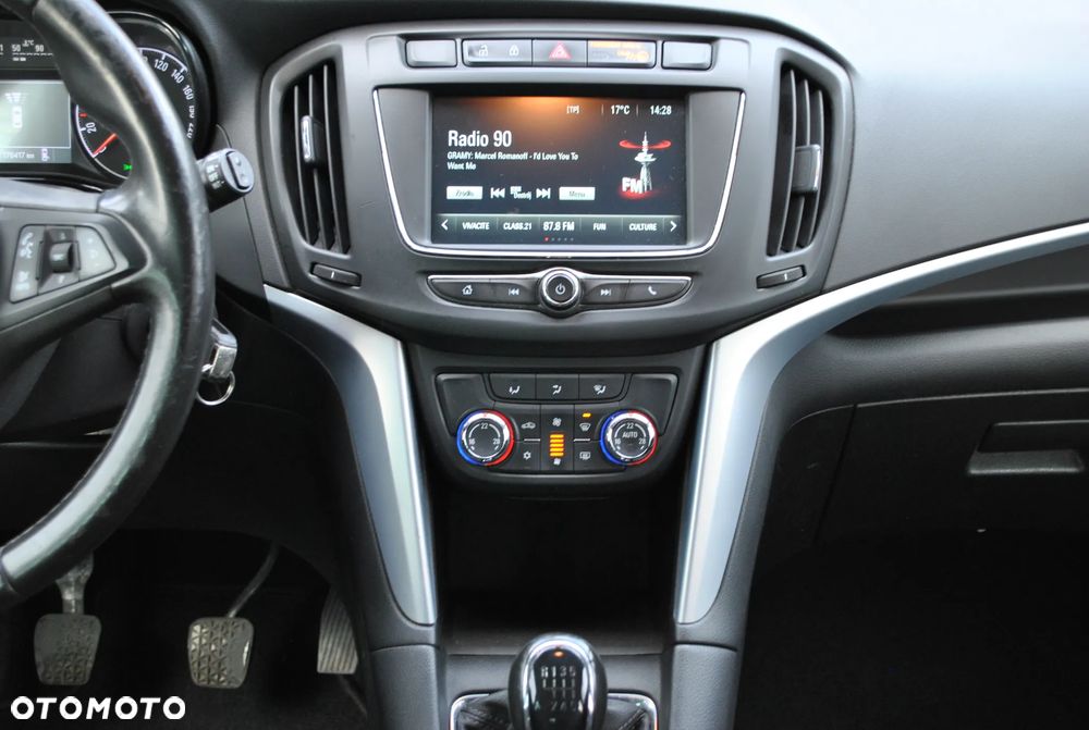 Opel Zafira 1.4 Turbo (ecoFLEX) Start/Stop ON - 14