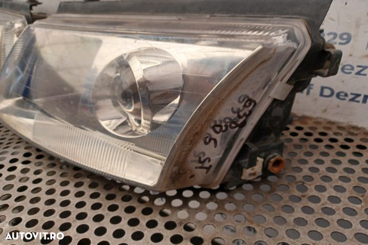 Far stanga cu Xenon Volkswagen VW Passat B5 [1996 - 2000] Sedan 4-usi - 1