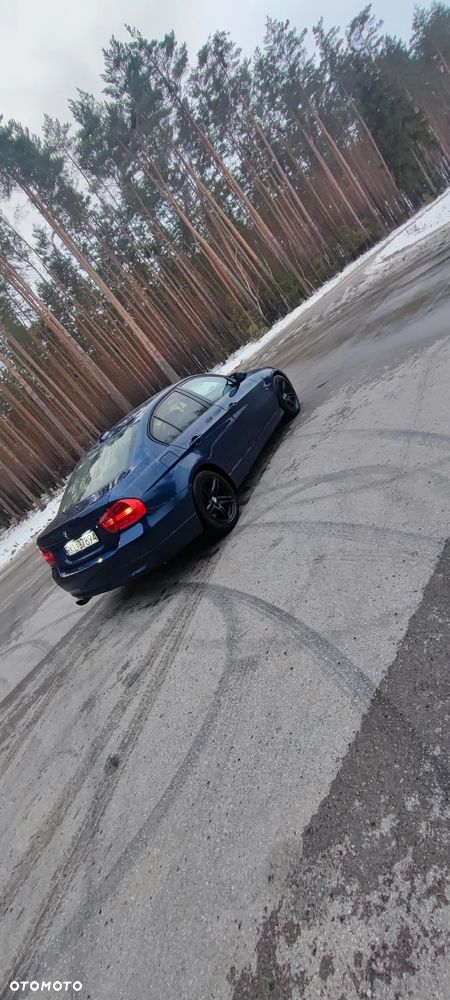 BMW Seria 3 320d - 17