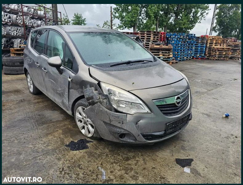 Fuzeta dreapta fata 90498811 Opel Meriva 2 [2010 - 2014] 1.4 benzina - 5