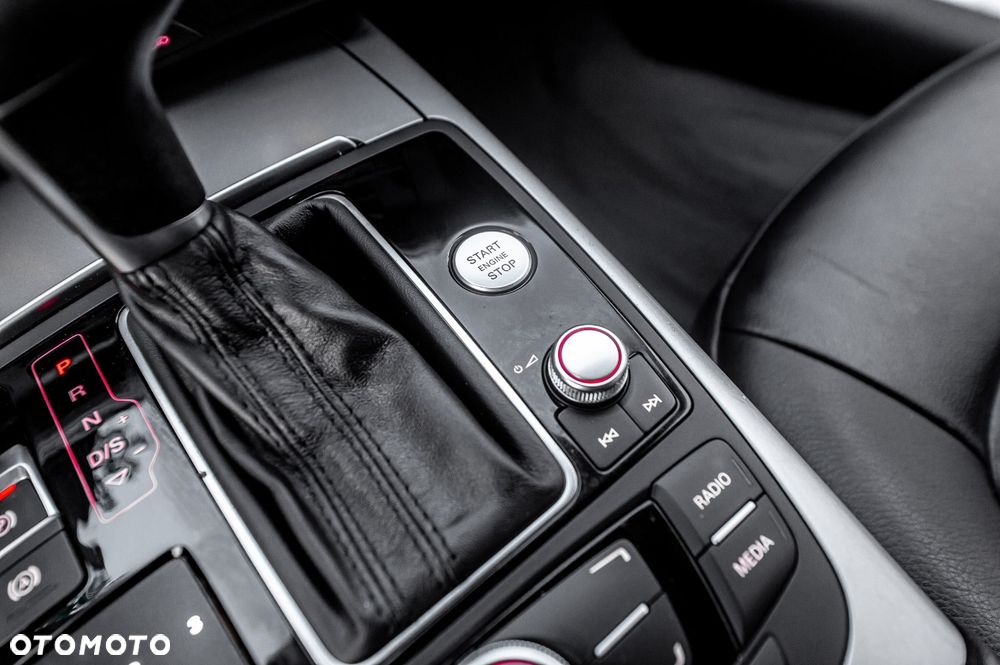 Audi A6 Avant 3.0 TFSI Quattro S tronic - 33
