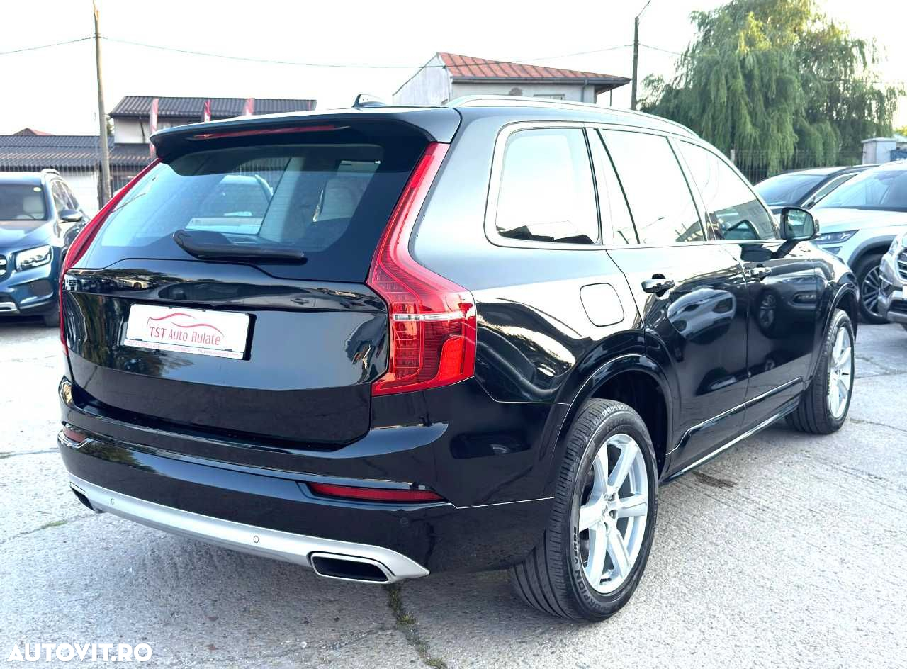 Volvo XC 90 - 8