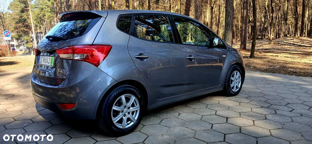 Hyundai i25 - 4
