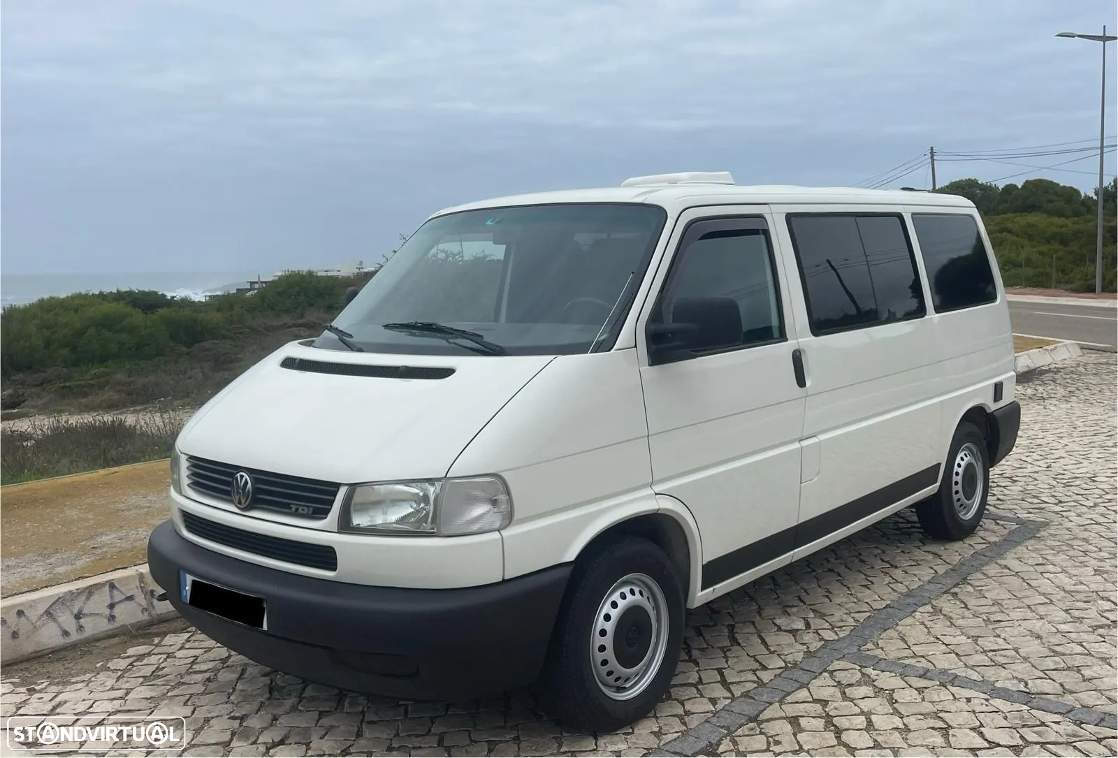 VW California T4 2.5 TDI-California-Campervan - 3