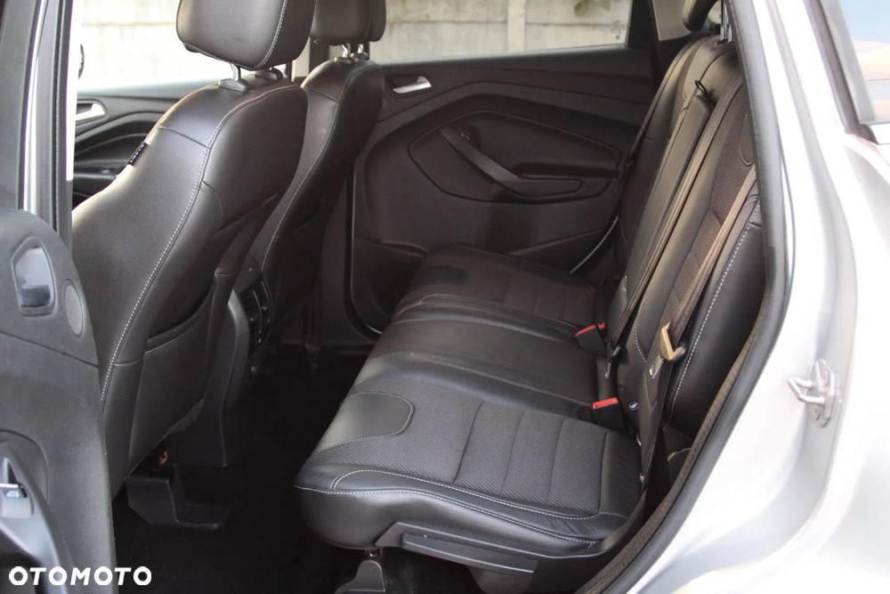 Ford Kuga 2.0 TDCi 4x4 Titanium - 20