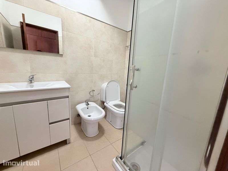 Apartamento T2 em Lousã com varanda e vista desafogada - Grande imagem: 5/12