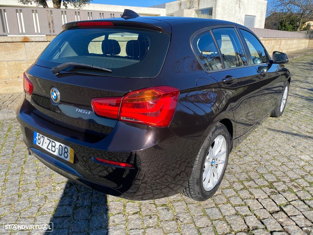 BMW 116 d EfficientDynamics - 4