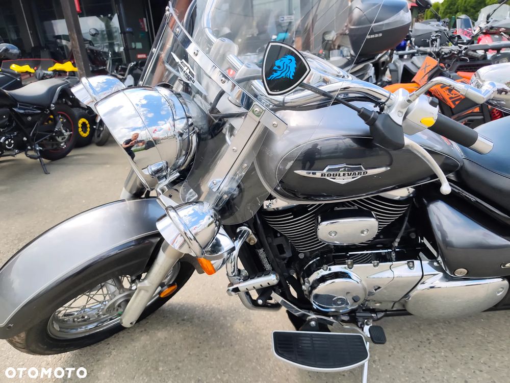 Suzuki VL 800 Volusia - Boulevard C50 - 32