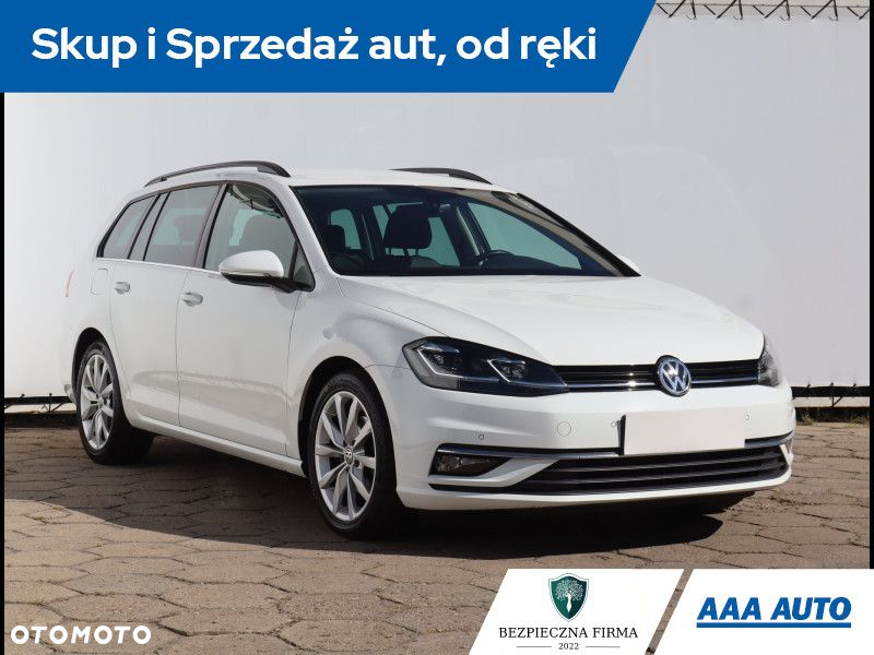 Volkswagen Golf - 2