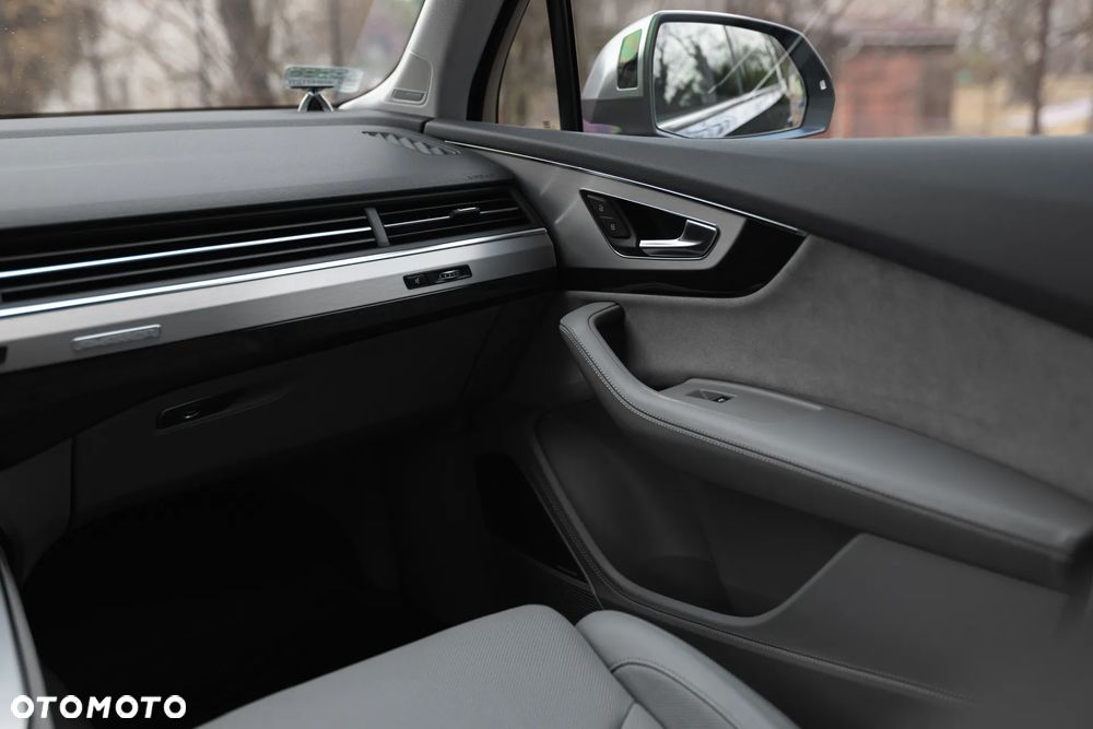 Audi SQ7 - 19