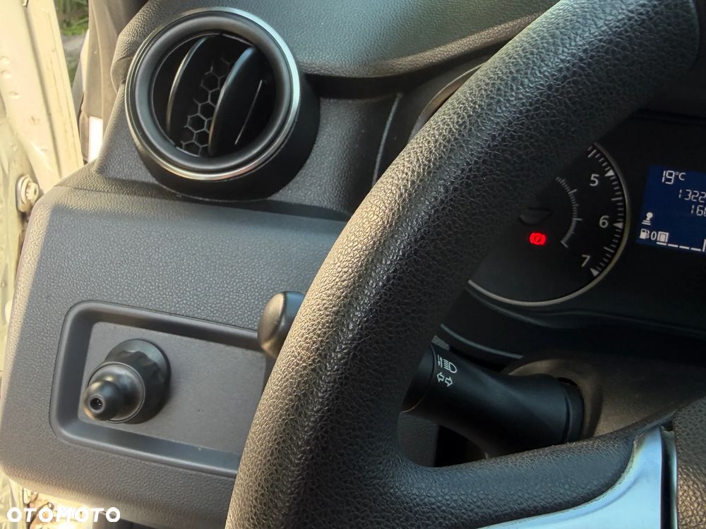 Dacia Duster 1.0 TCe Essential - 28