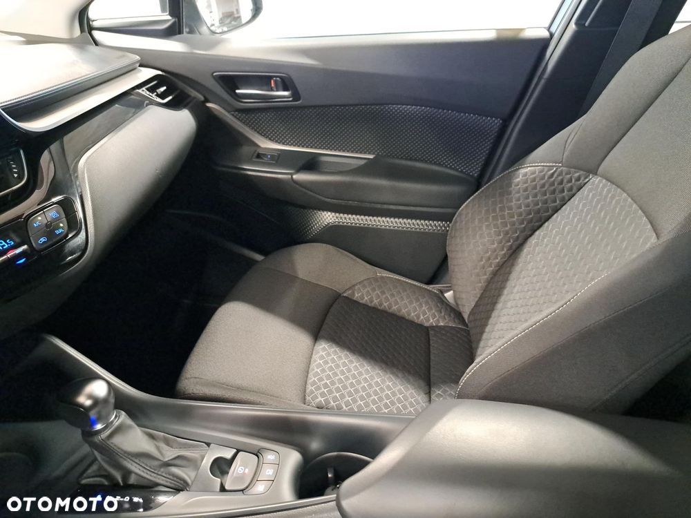 Toyota C-HR 1.8 Hybrid GPF Comfort - 25