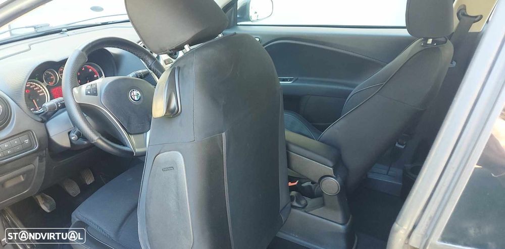 Alfa Romeo MiTo 1.6 JTDM - 10