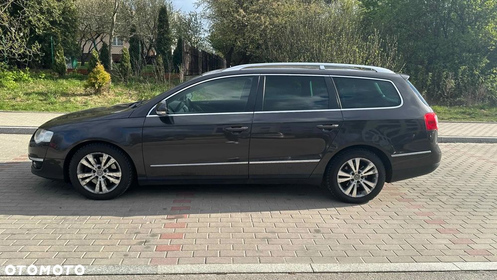 Volkswagen Passat 2.0 TDI Individual Chrom - 8