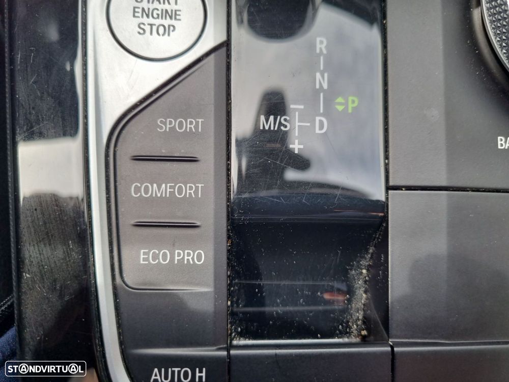 BMW 116 d Pack Desportivo M Auto - 18