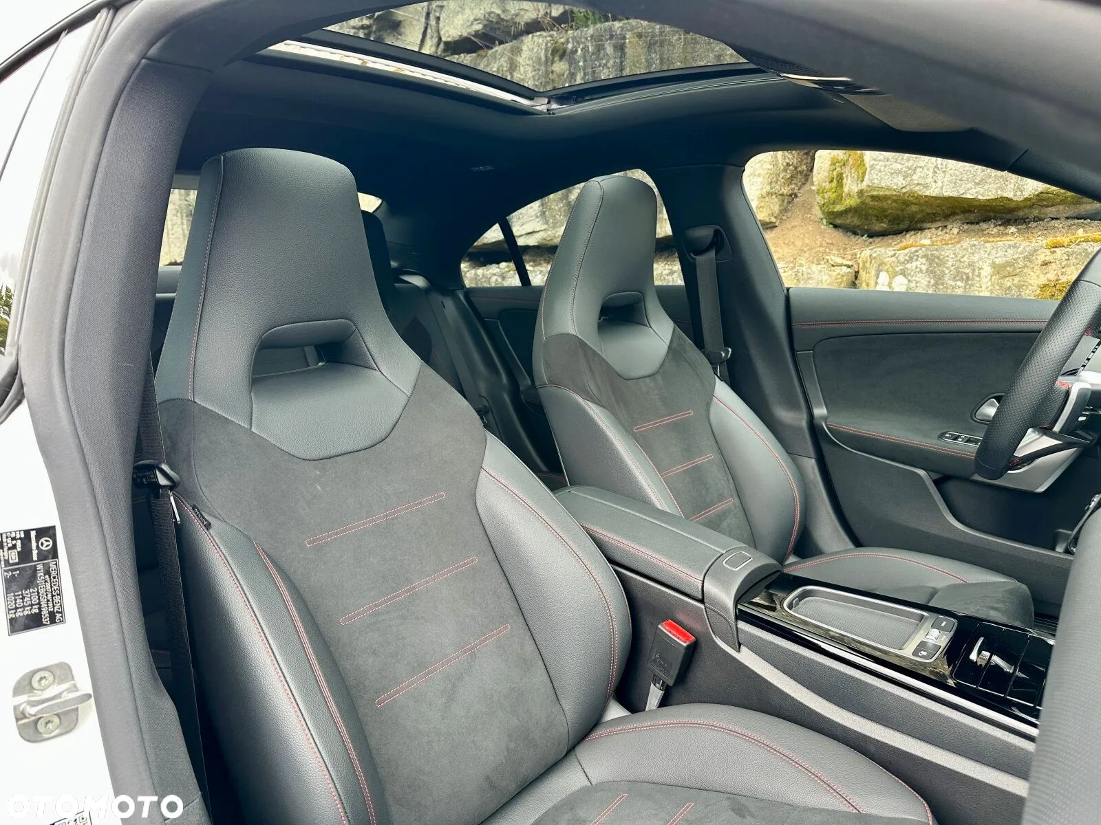Mercedes-Benz CLA 200 AMG Line 7G-DCT - 22