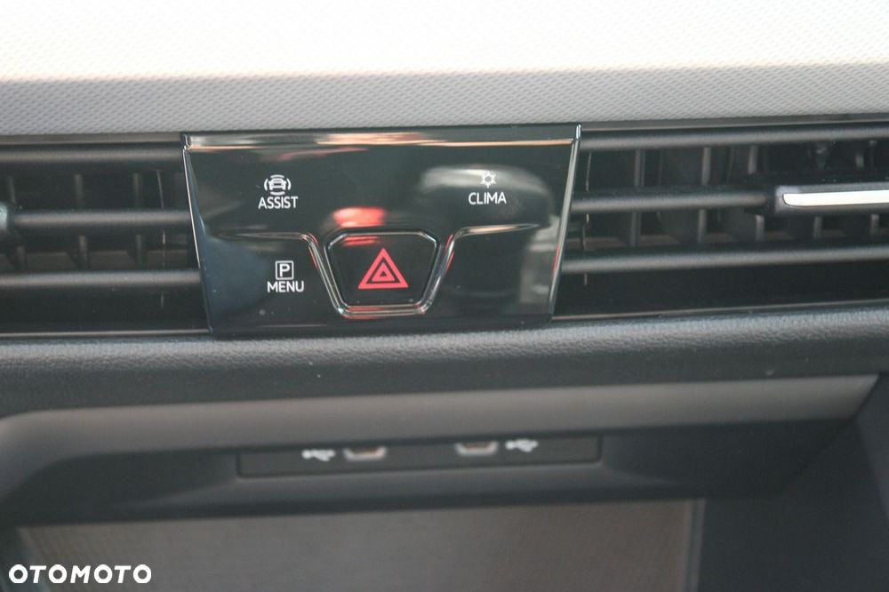 Volkswagen Golf - 23