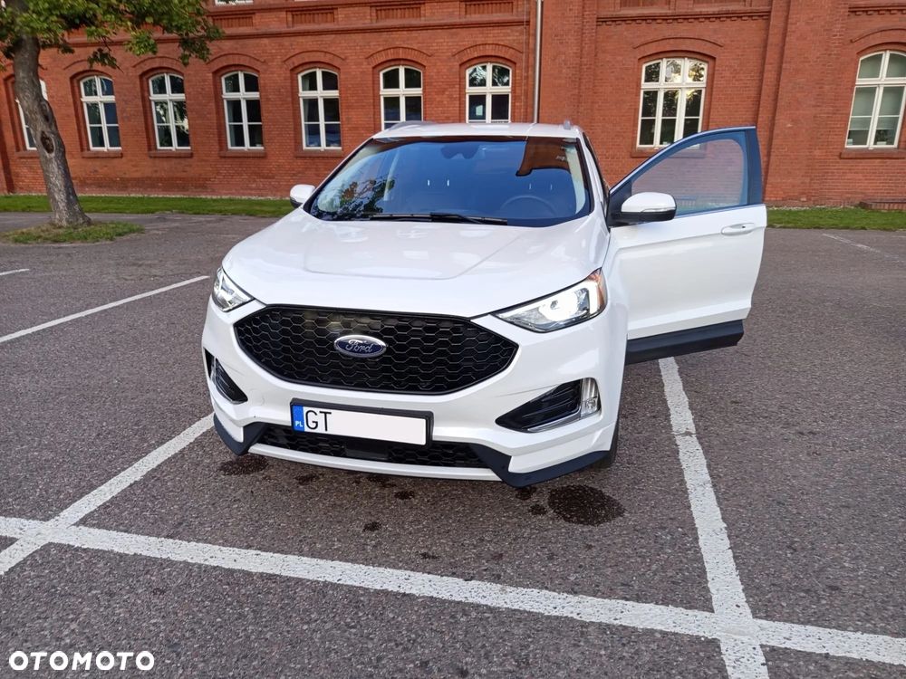 Ford Edge - 2