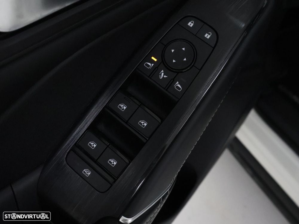Nissan Qashqai - 12