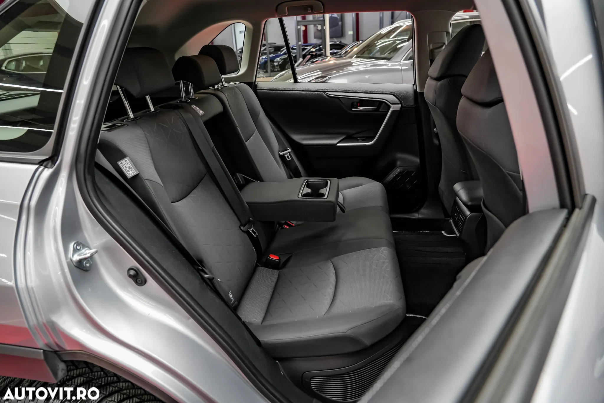 Toyota RAV4 2.5 Hybrid VVT-iE 4x4 Exclusive - 10