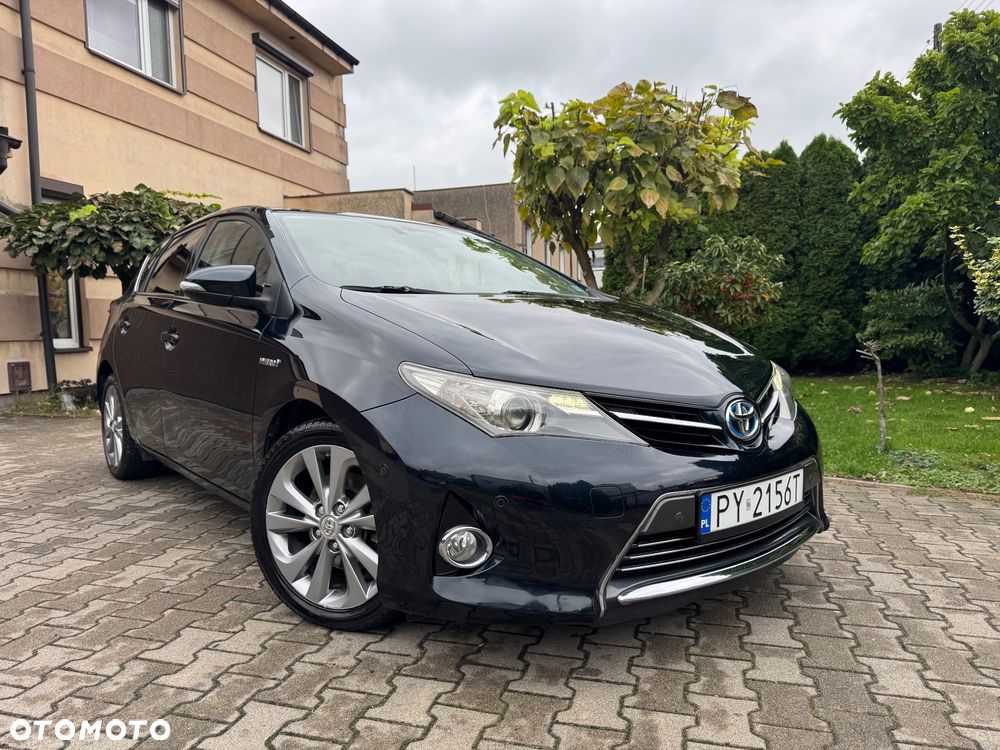 Toyota Auris 1.8 HSD Luna - 27